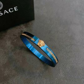 Picture of Versace Bracelet _SKUVersacebracelet12cly3116741